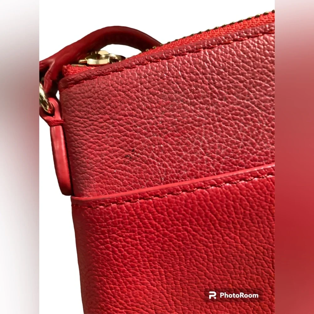 TALBOTS Red Leather Bag. Cross Body Leather with Adjustable Strap. - Picture 9 of 14